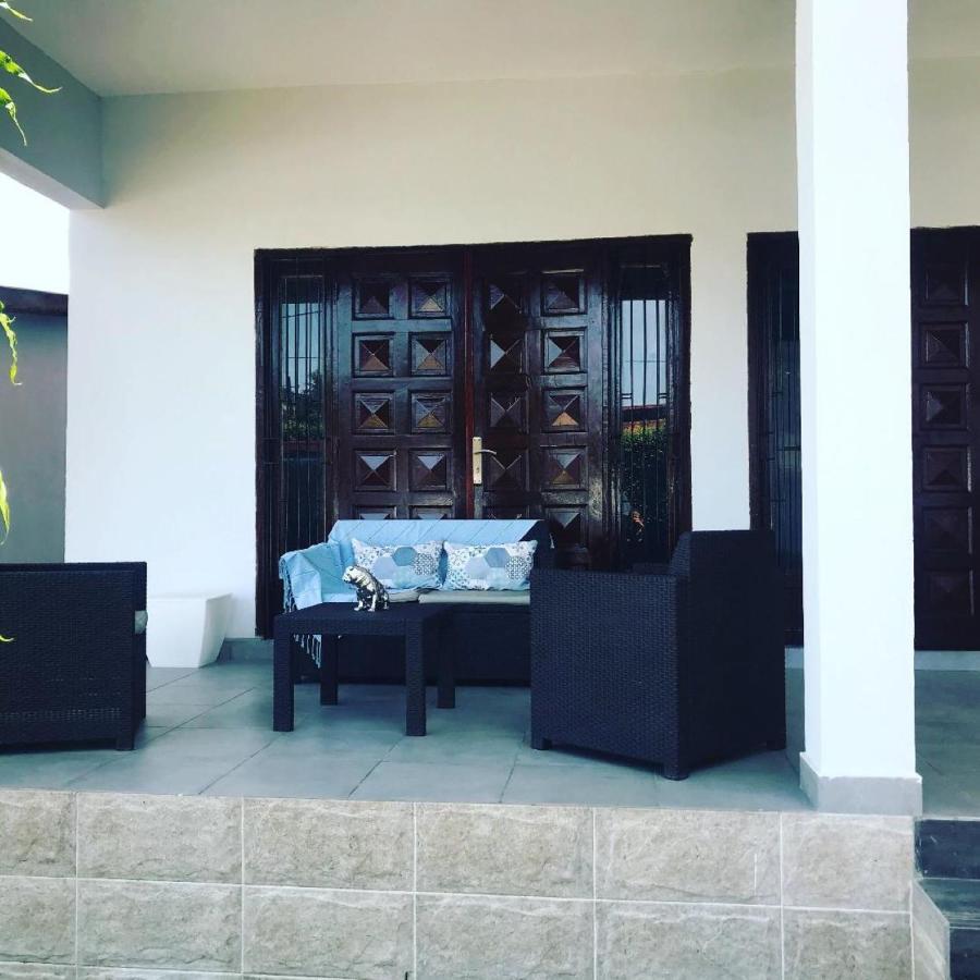 La Villa M Konakry Zewnętrze zdjęcie